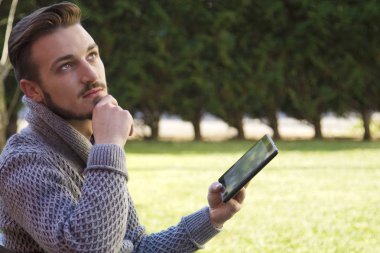 hipster adam tablet kullanma