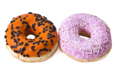 Beyaz izole donut çeşitleri