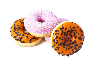 Beyaz izole donut çeşitleri