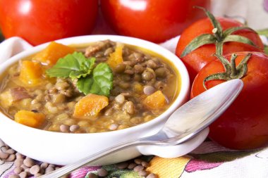Havuçlu mercimek çorbası