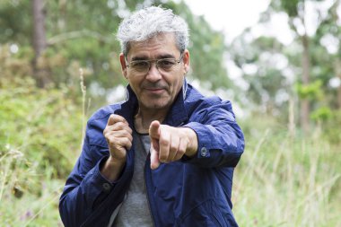 Komuta sizde olumlu hareketi ile monte üzerinde