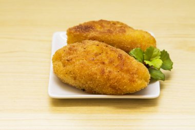 Mea ile dolu kroket