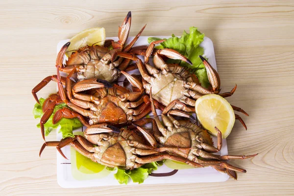 Seafood Dish Crabs Lemon — Stock Photo, Image