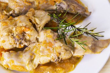 tavşan güveç çanağı