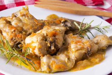 tavşan güveç çanağı