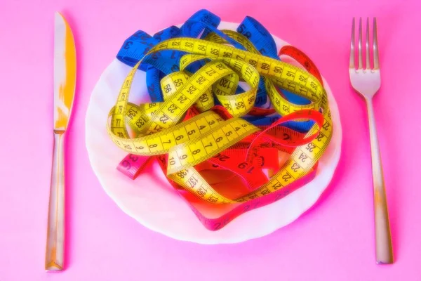 Płyta Taśmy Miernicze Widelec Nóż Pojęcie Diety Odchudzanie — Zdjęcie stockowe