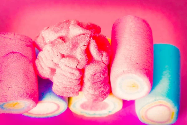 Doce Marshmallows Coloridos Fundo Rosa — Fotografia de Stock