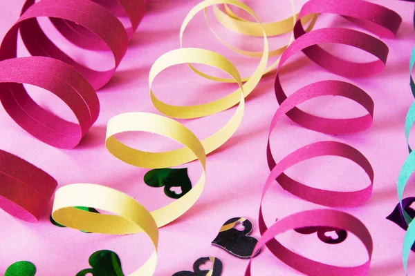Decoração Festa Streamers Coloridos Backgroun Rosa — Fotografia de Stock