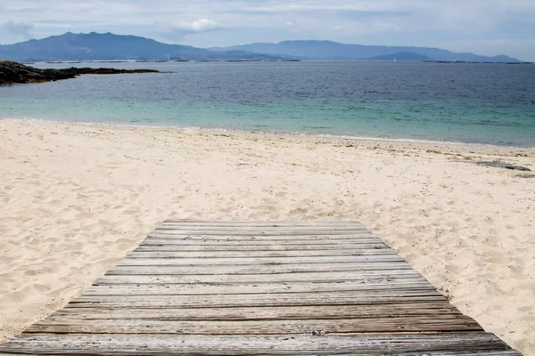 Deniz Kum Galiçya Ile Kumsalın Manzarası — Stok fotoğraf