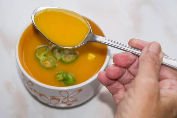 Femme Manger Bol Soupe Avec Cuillère — Photo