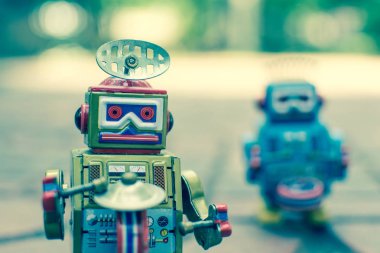 Retro robot oyuncak, vintage renk stili, vintage sesi arka plan.