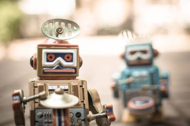Retro robot oyuncak, vintage renk stili, vintage sesi arka plan.