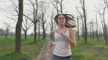 çekici kadın koşu