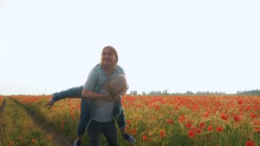 haşhaş sahada Çift