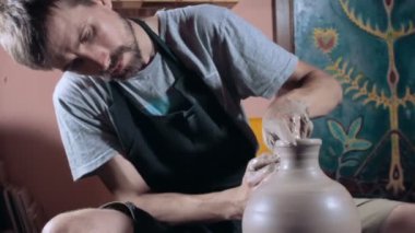 adam oluşturma Seramik vazolar