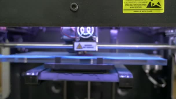 Impressora 3D Fazendo Detalhe — Vídeo de Stock