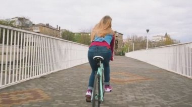 kadın sabit binicilik bisiklet dişli 