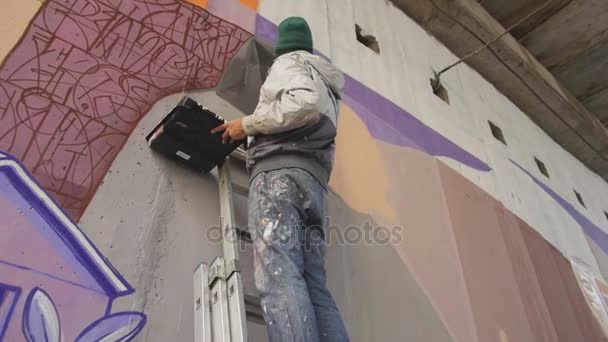 Adam çizim grafiti — Stok video