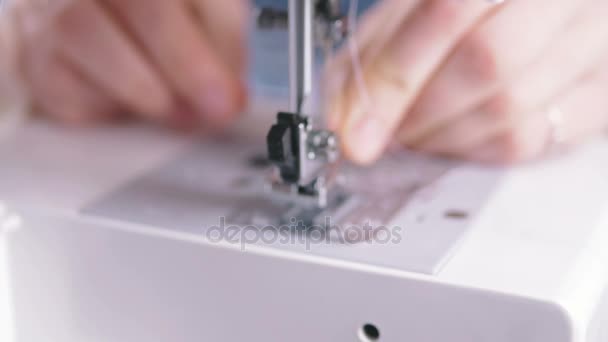 Woman with sewing machine — Stock Video