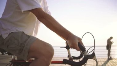 Komuta sizde sabit vites bisiklet ile