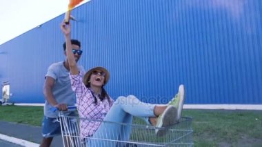 Çift pembe duman ile eğlenin