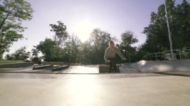 Skate Park genç adam 