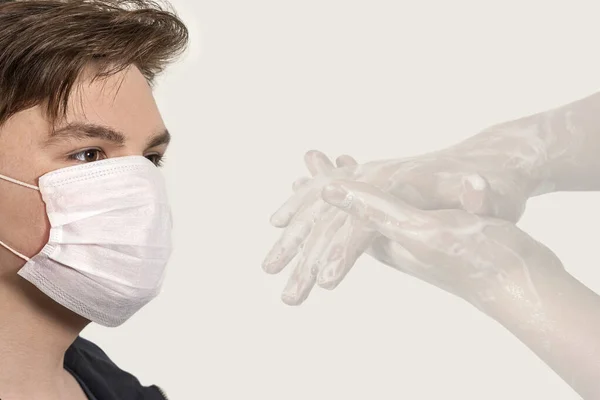 Corona Virus Jongeman Met Een Medisch Beschermend Masker Zijn Handen — Stockfoto