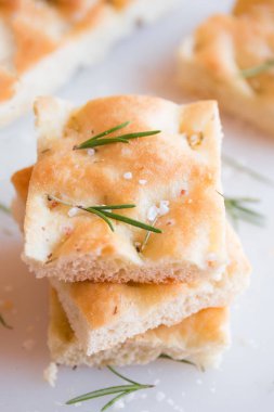 Biberiye ve tuzlu sade uçak pizzası.