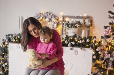 Stüdyo fotoğrafçılığı anne ve küçük kızı 9517.