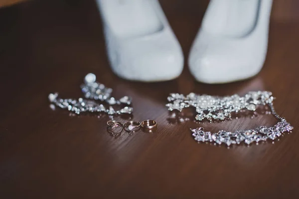 Feestelijke kleding voordat het feest 7882. — Stockfoto