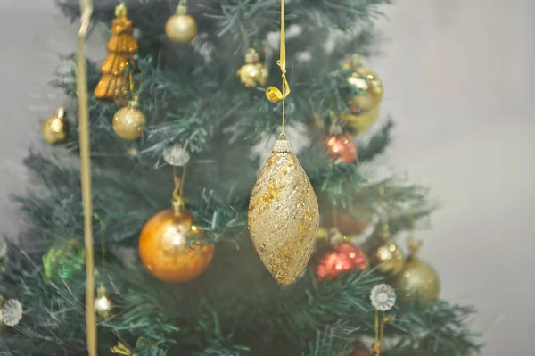 Malý Dekorativní Strom Jako Uchovatel Ozdoba Vánoční Svátky — Stock fotografie
