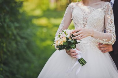 Gelin ve damat doğada 686.