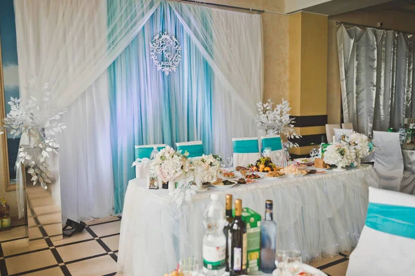 Un esempio di sala decorata per un matrimonio 1951. — Foto Stock