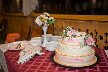 2332 'den önce büyük pasta..