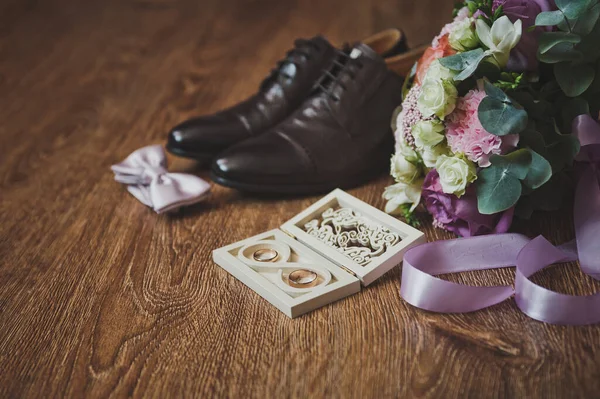 Eheringskasten für die Zeremonie 2235. — Stockfoto