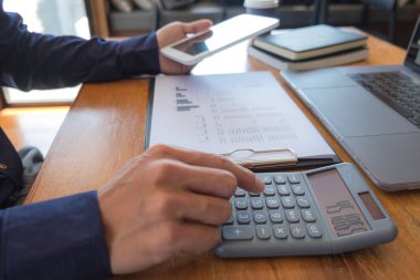 Finans sektöründe muhasebeci Muhasebeci, bankacı