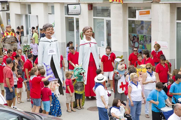 Défilé des géants et des grandes têtes — Photo