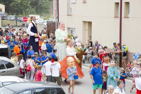 Reuzen en grote hoofden parade — Stockfoto