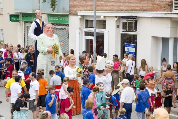 Défilé des géants et des grandes têtes — Photo