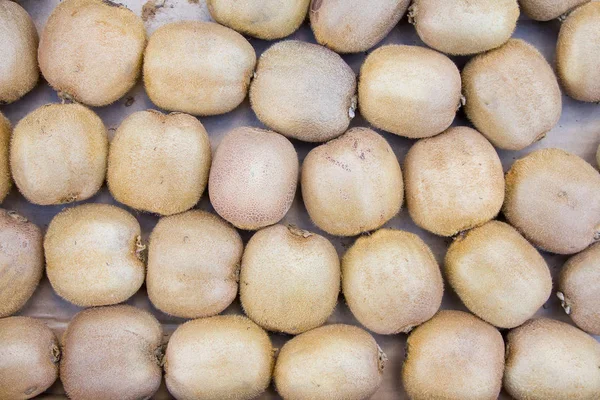 Pile of kiwi fruits — Stock Photo, Image