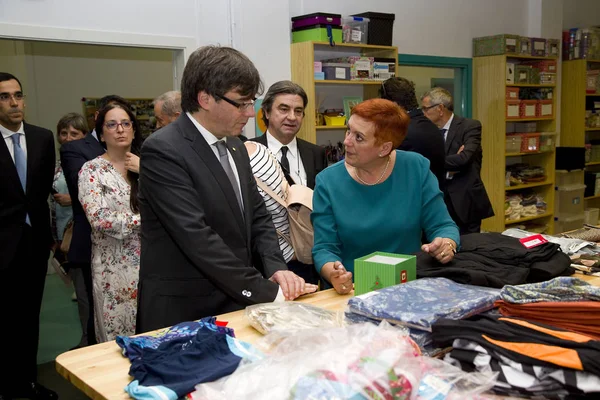 Карлес Пуигдемон, президент Каталонии, в неправительственной организации — стоковое фото