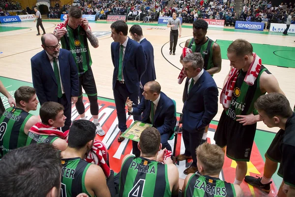 Timeout Beim Spanischen Ligaspiel Zwischen Joventut Badalona Und Fuenlabrada Endstand — Stockfoto