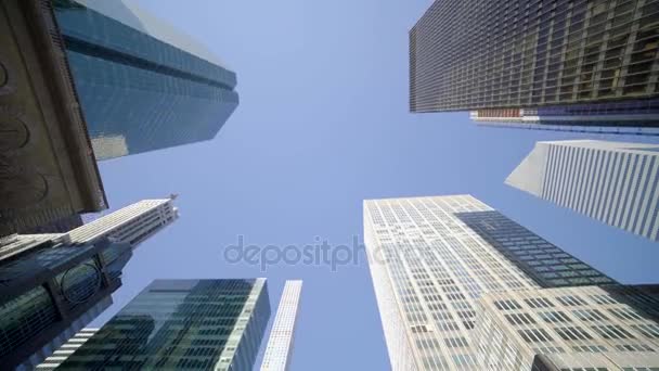 Edificios modernos de rascacielos — Vídeos de Stock