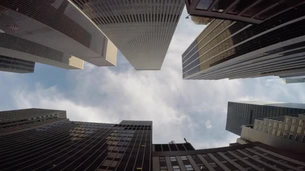 Edificios modernos de rascacielos — Vídeos de Stock