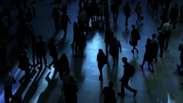 歩いて通勤者の群衆 — ストック動画