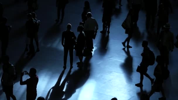 People walking on busy street. — Stock Video