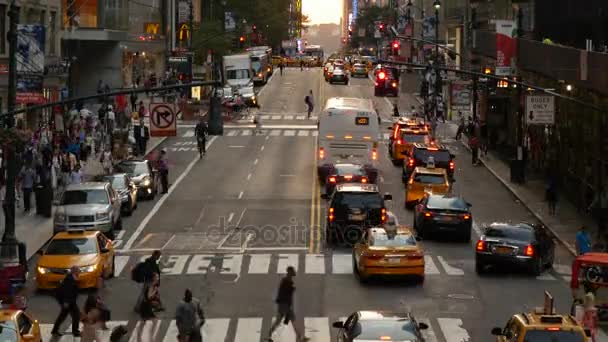 Verkeersopstopping in New York city — Stockvideo