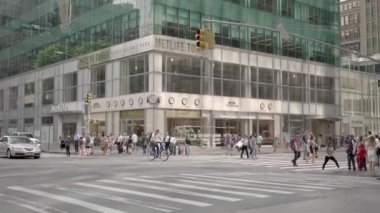 İnsanlar geçiş street City