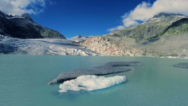 Niesamowite zimno jezioro — Wideo stockowe