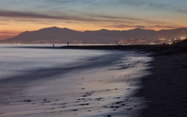 Marbella 'da 2 balıkçıyla gün batımı